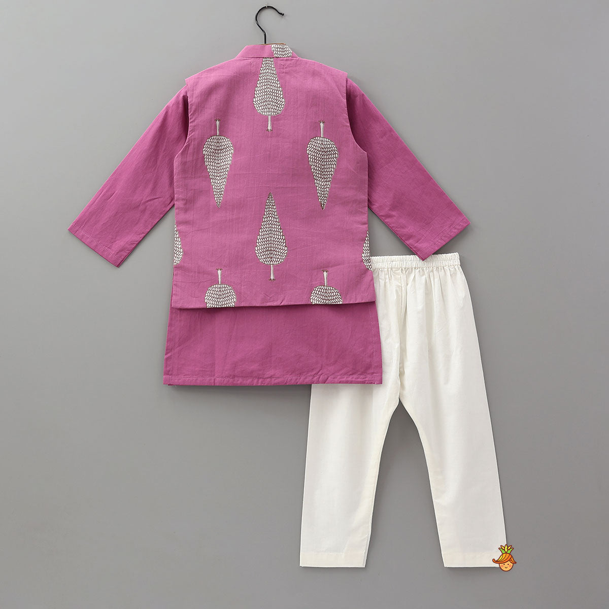 Pin Tuck Cotton Kurta With Pocket Detail Jacket And Pyjama