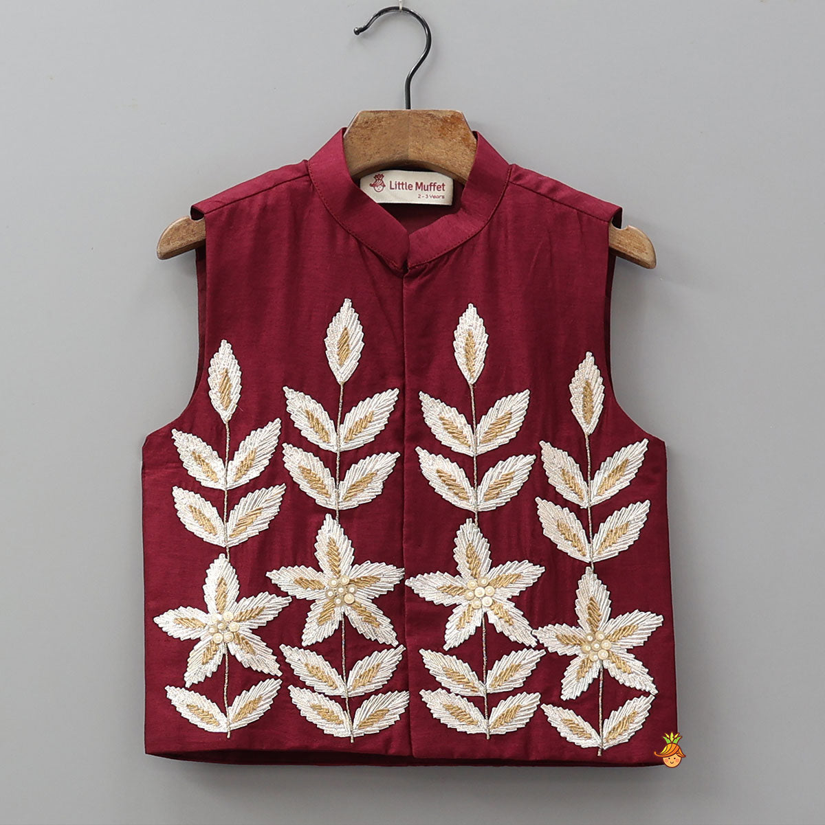 Ethnic Kurta With Gota Leaf Work Jacket And Pyjama