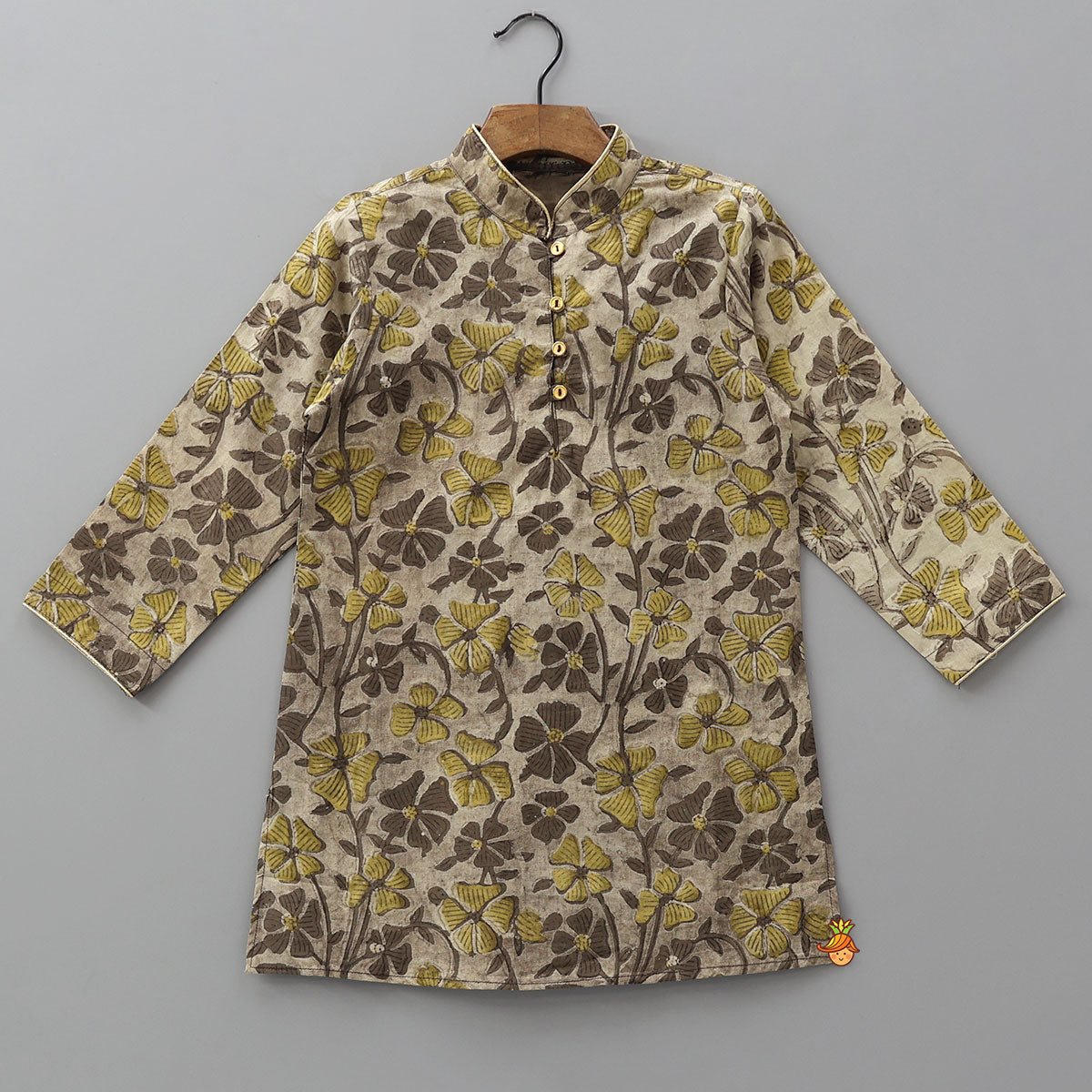 Loop Button Detailed Kurta And Churidar