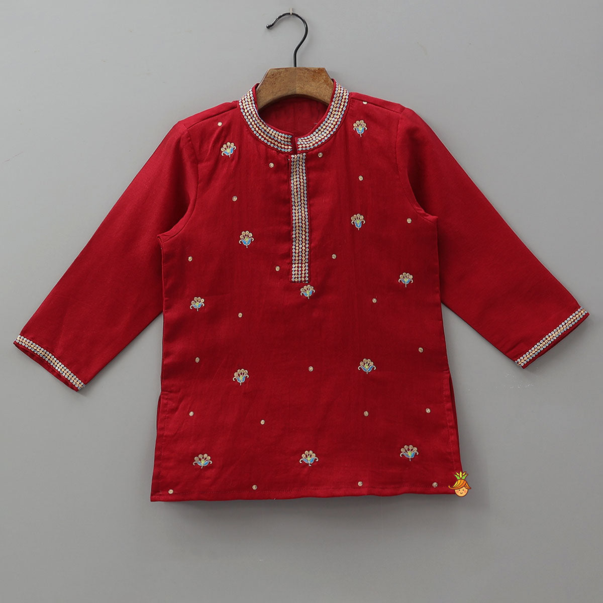 Sequins Embroidered Front Placket Kurta And Pyjama