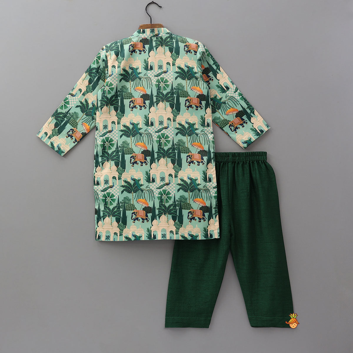Exquisite Printed Kurta With Pyjama