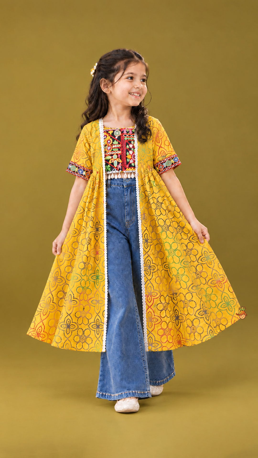 Contrasting Festive Mirror Work Stylish Kurti