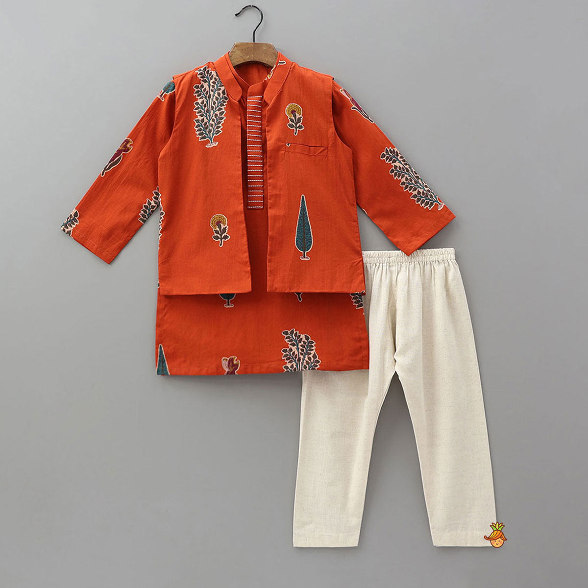 Thread Work Front Placket Cotton Kurta With Open Jacket And Pyjama