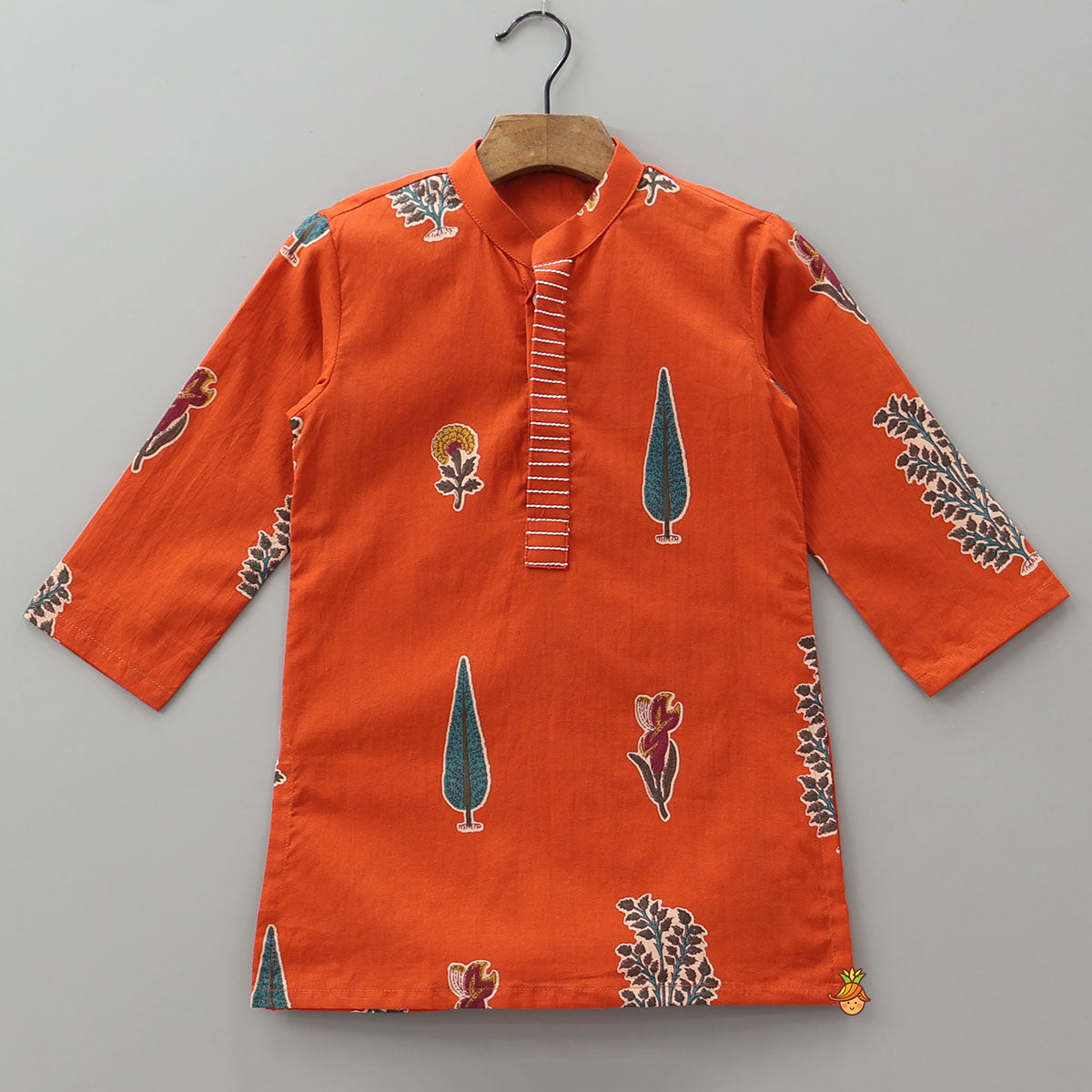 Thread Work Front Placket Cotton Kurta With Open Jacket And Pyjama