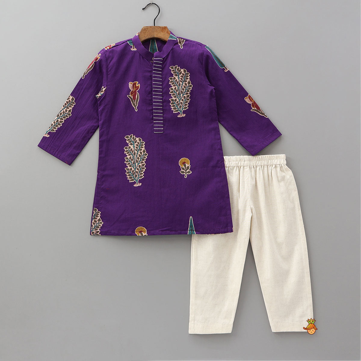 Thread Work Front Placket Cotton Ethnic Kurta With Open Jacket And Pyjama