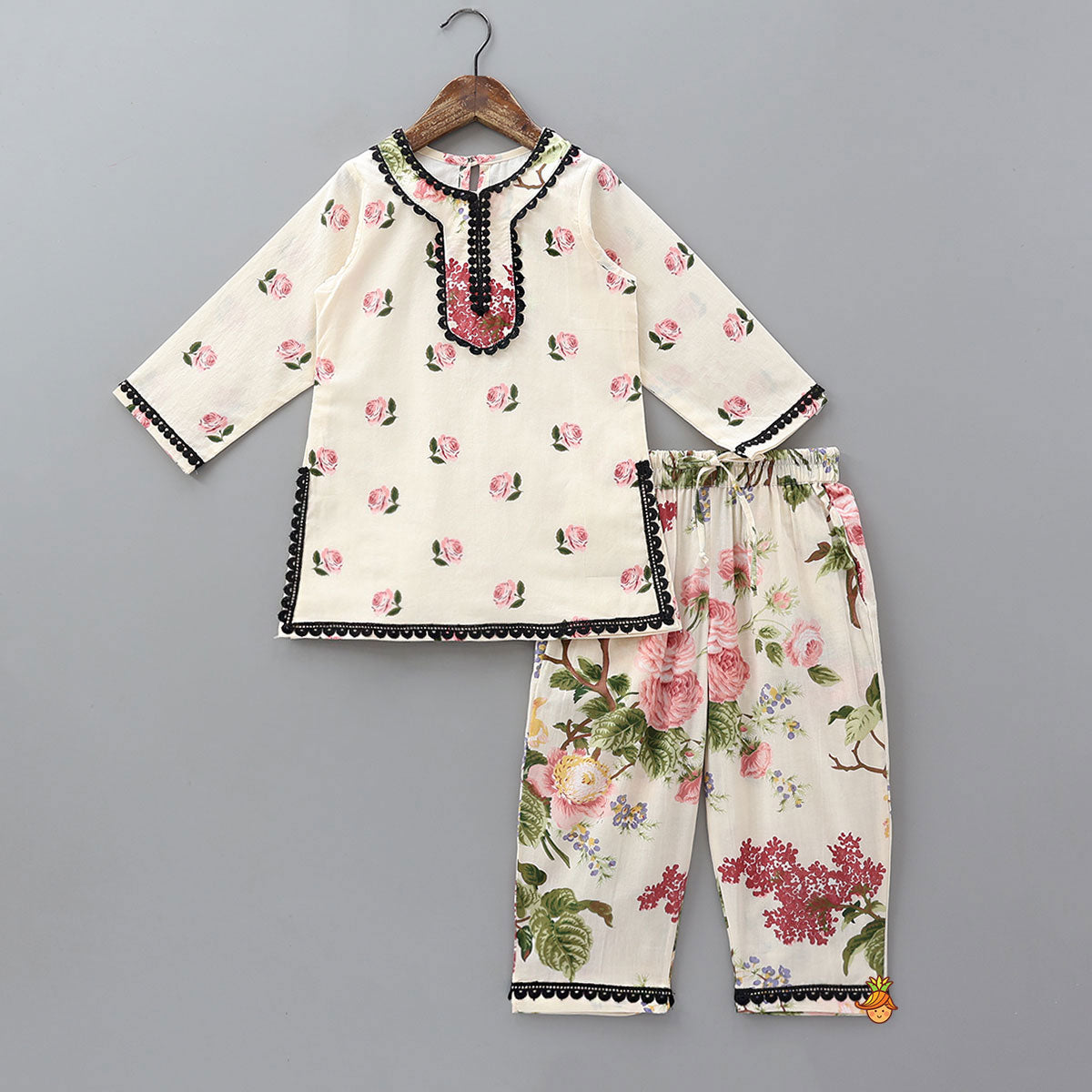 Hand Block Floral Printed Lace Work Kurti And Pant