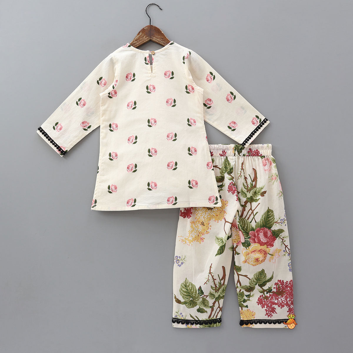 Hand Block Floral Printed Lace Work Kurti And Pant