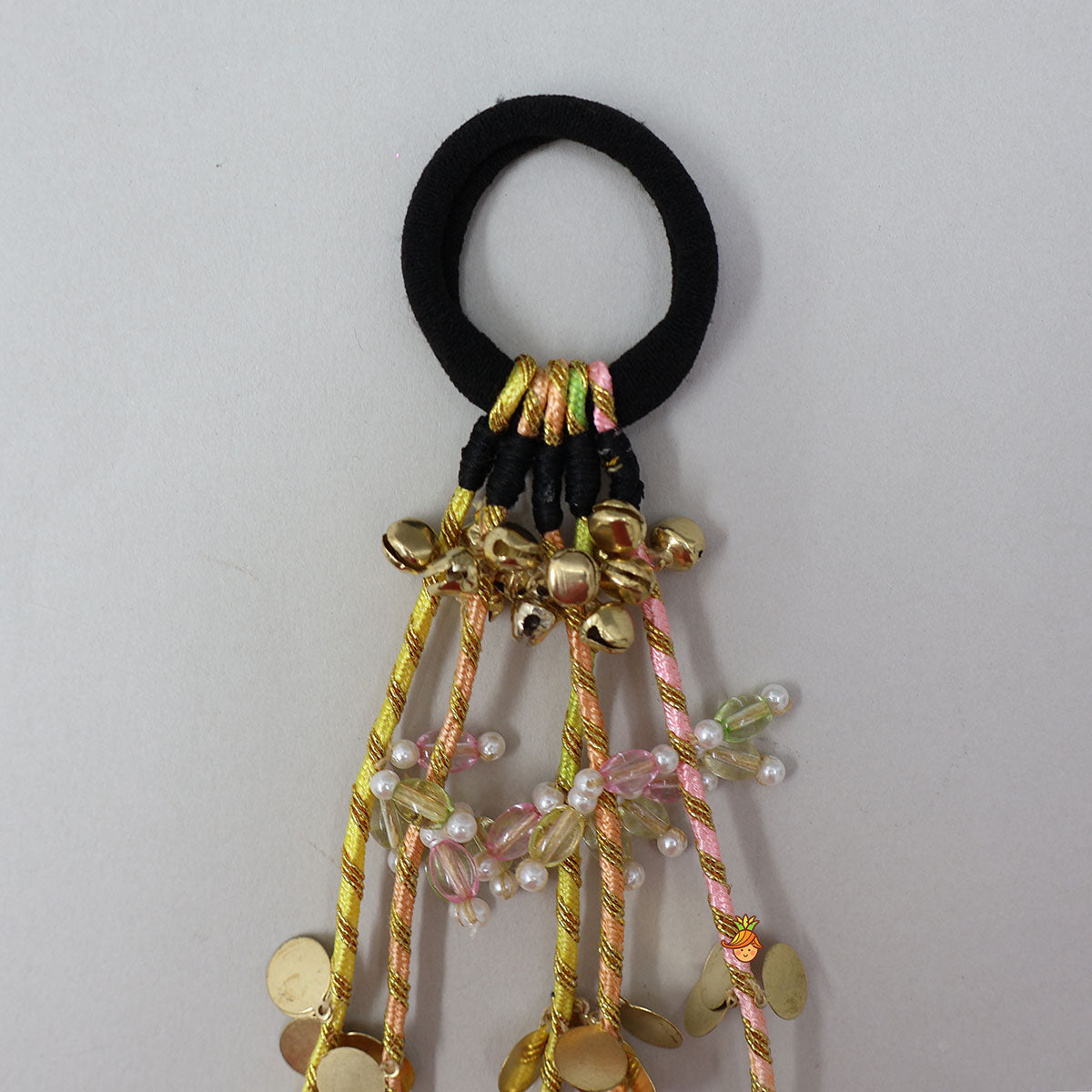 Fringe Detail Elegant Hair Tie Parandi