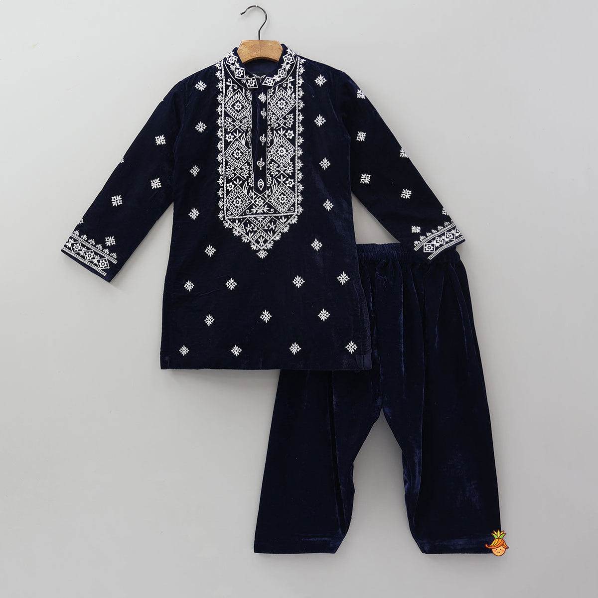 Contrasting Embroidered Kurta And Salwar