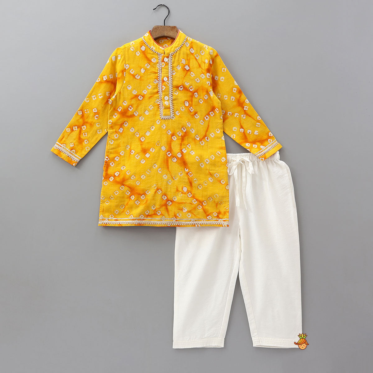 Bandhani Printed Festive Kurta And Pyjama