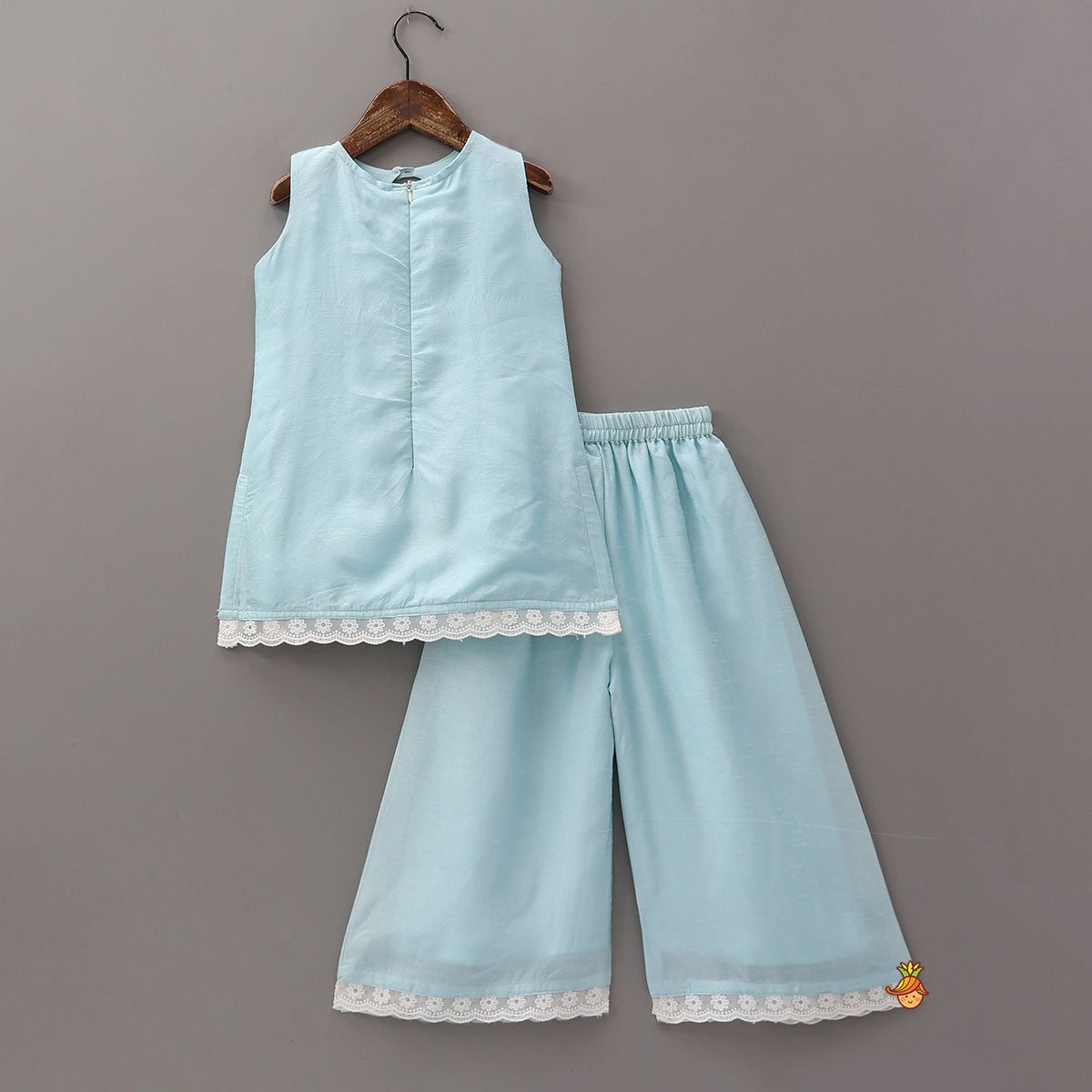 Pretty Floral Applique Kurti And Palazzo