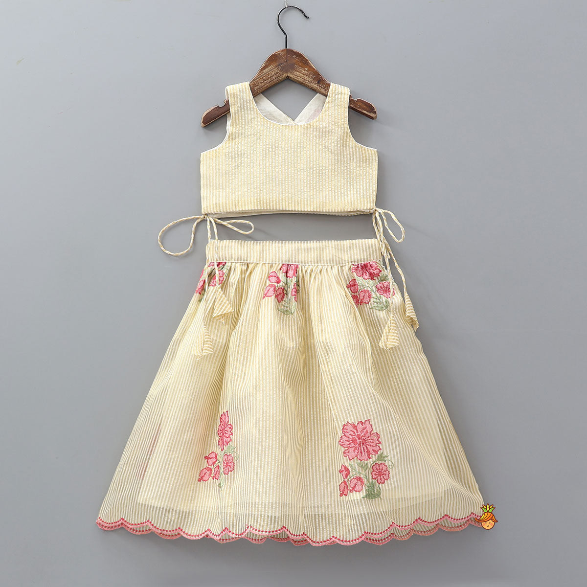 Stylish Side Knot Detail Crop Top And Lehenga