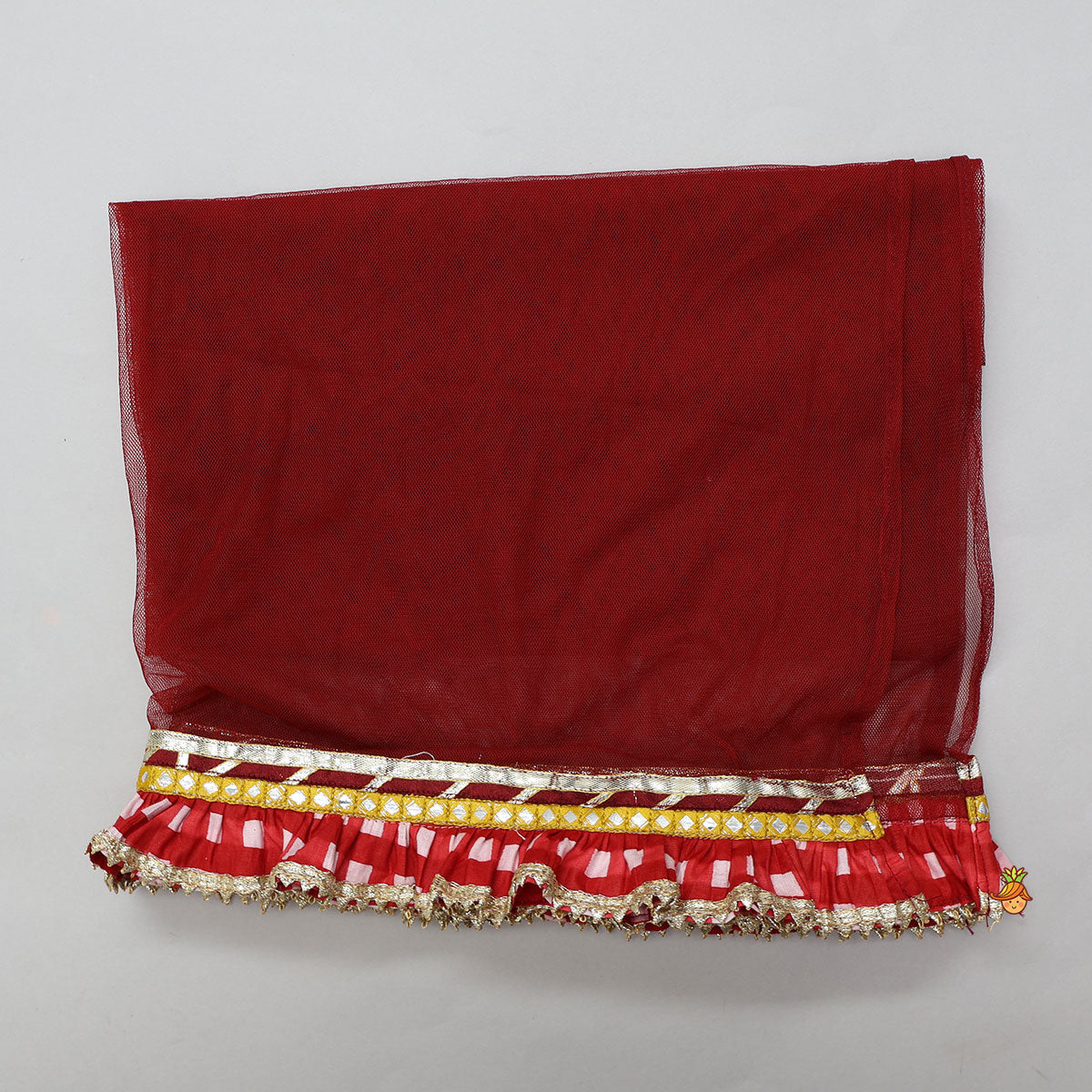 Checks Printed Kurti And Pant With Dupatta