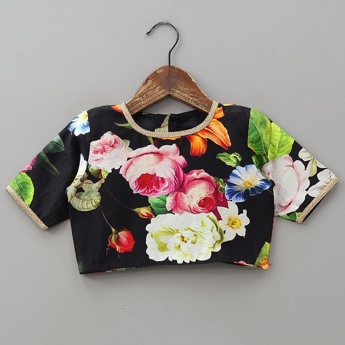 Elegant Floral Printed Top And Lehenga With Net Dupatta