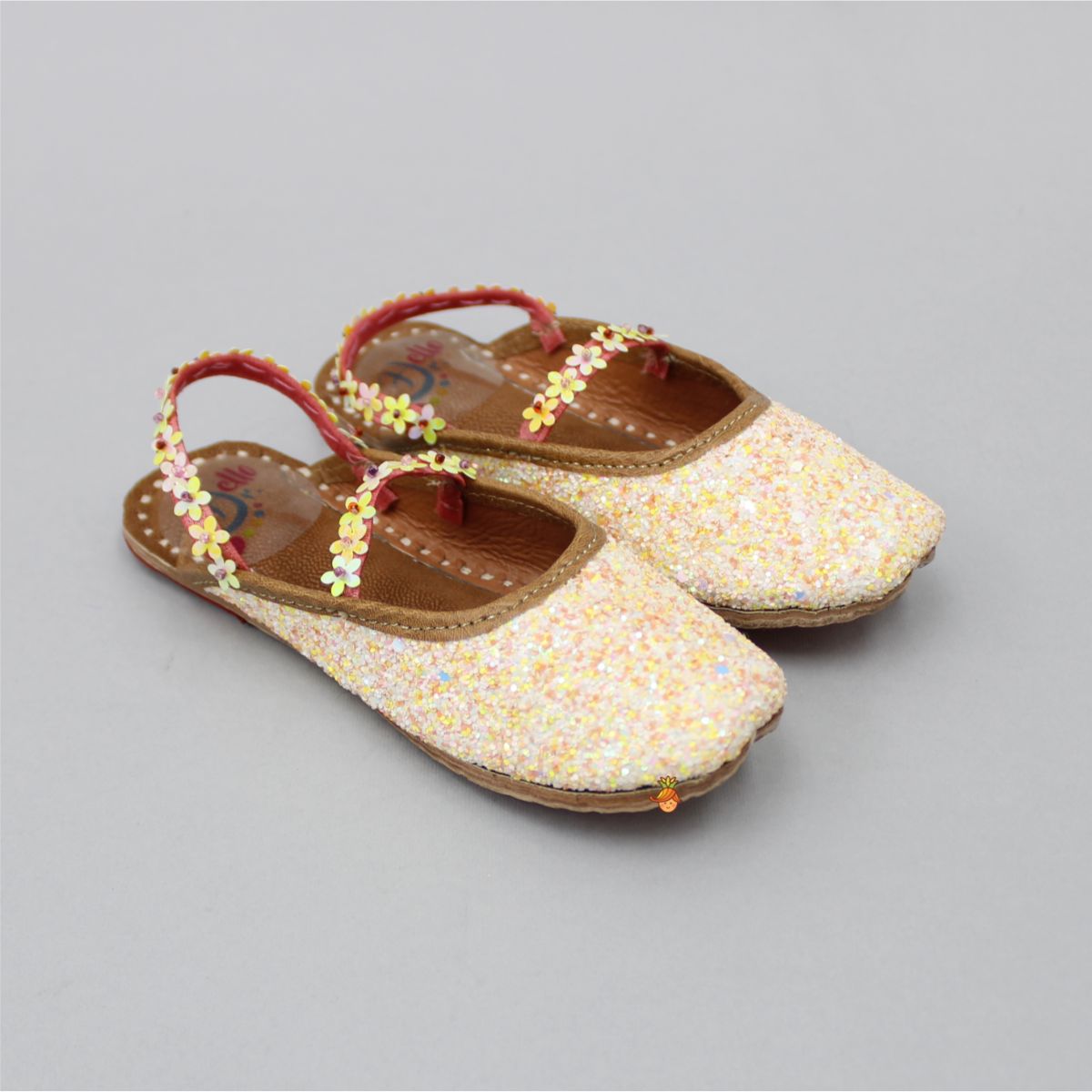 Shimmery Light Yellow Floral Jutti