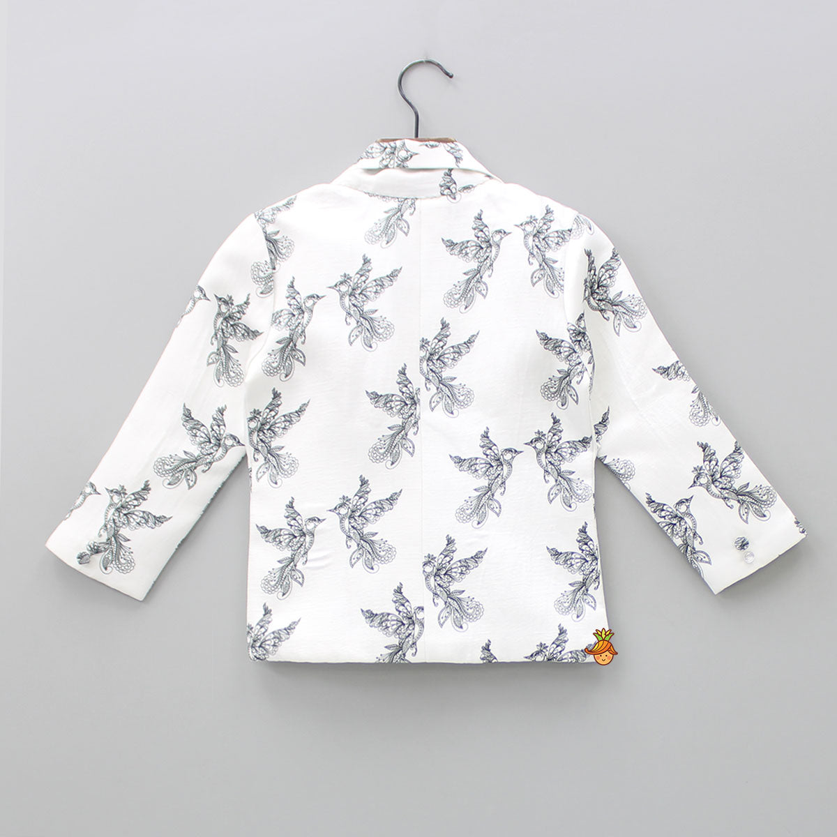 Dual Pocket Detail White And Black Bird Printed Blazer