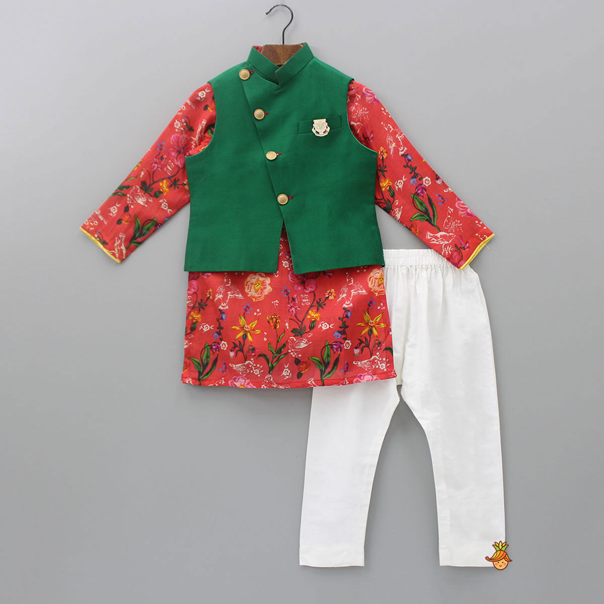 Pre Order: Red Kurta With Sleeveless Diagonal Buttons Detail Green Jacket And Pyjama