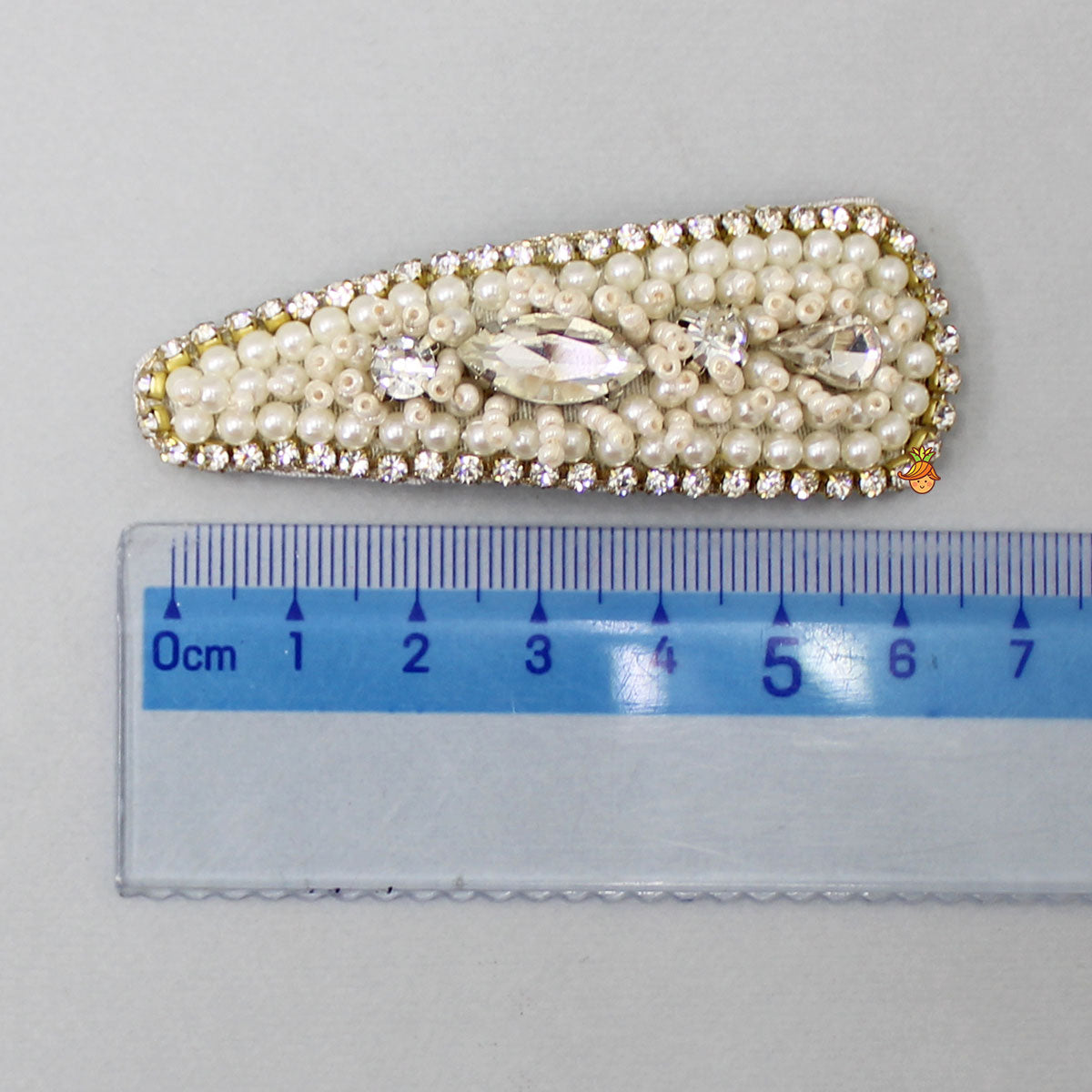 Glamorous Off White Hair Clip