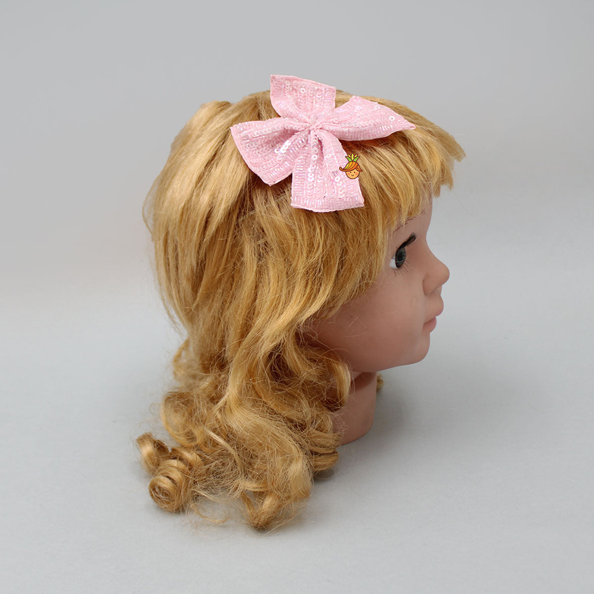 Elegant Pink Sequins Embroidered Hairclip