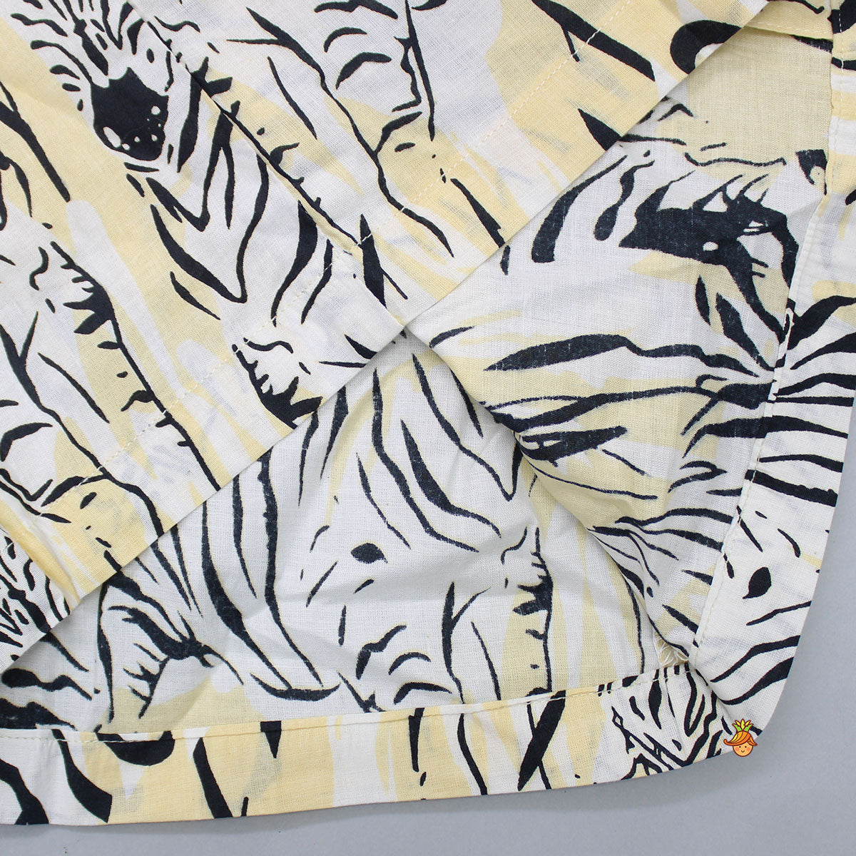 Printed Notched Collar Cotton Yellow Sleepwear