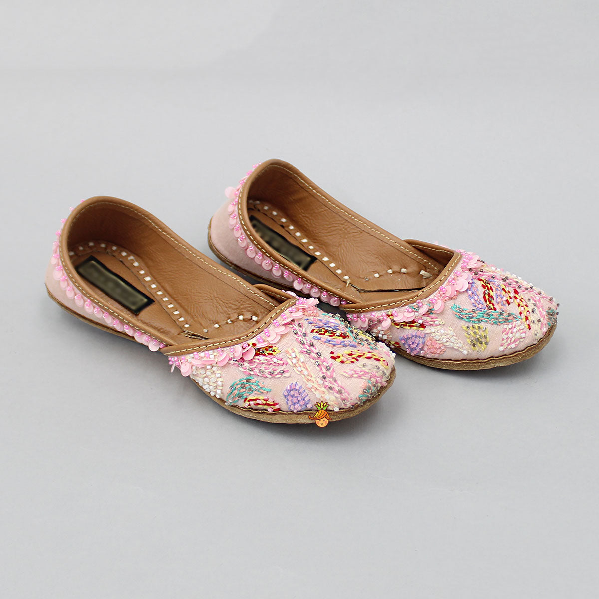 Pretty Pink Embroidered Jutti