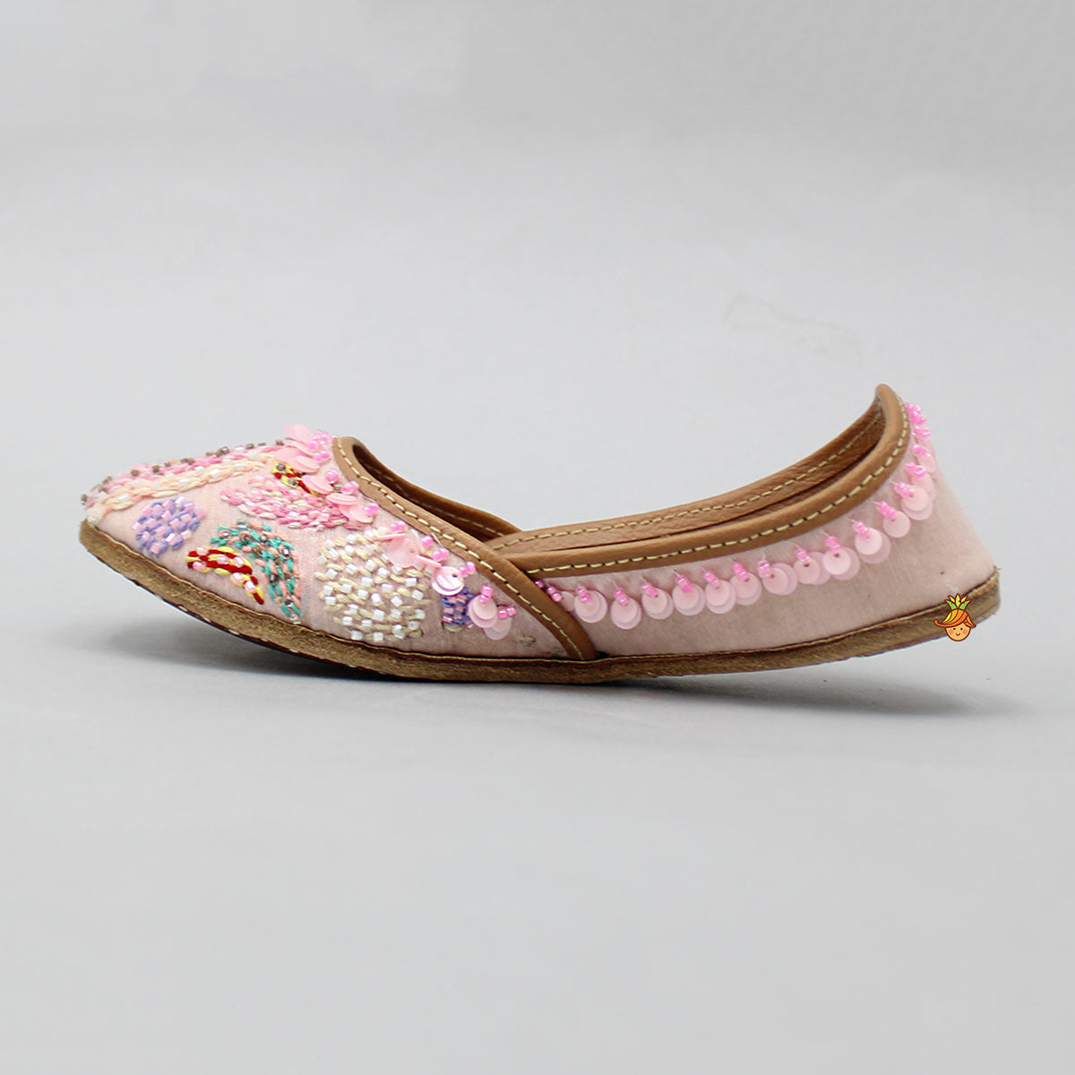Pretty Pink Embroidered Jutti