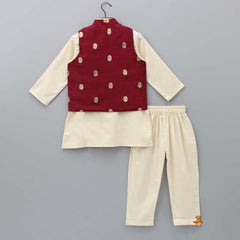 Mandarin Collar Beige Kurta With Pocket Detail Maroon Jacket And Pyjama