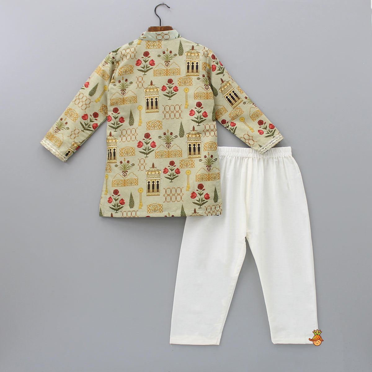 Gota Floral Patch Work Green Kurta And Pyjama
