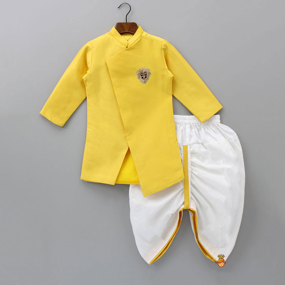 Lion King Embroidered Asymmetric Kurta With Dhoti