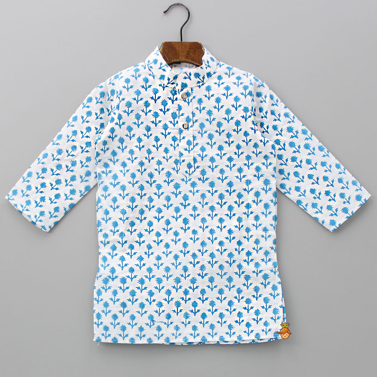 Light Blue Floral Printed Kurta And Pyjama