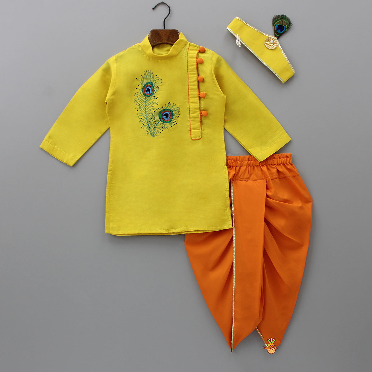 Yellow Embroidered Kurta And Dhoti With Mukut