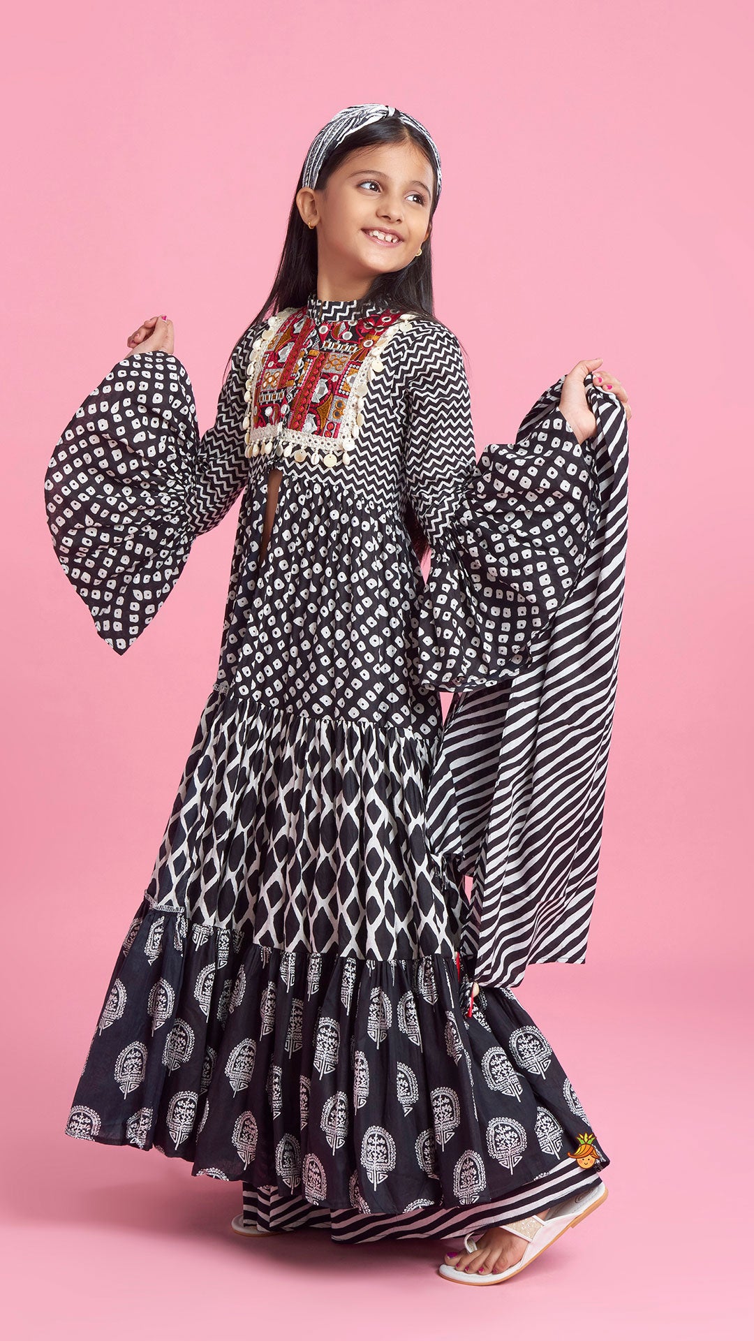 Buy Front Slit Cut Kurtis Online For Women In India | Reeta Fashion