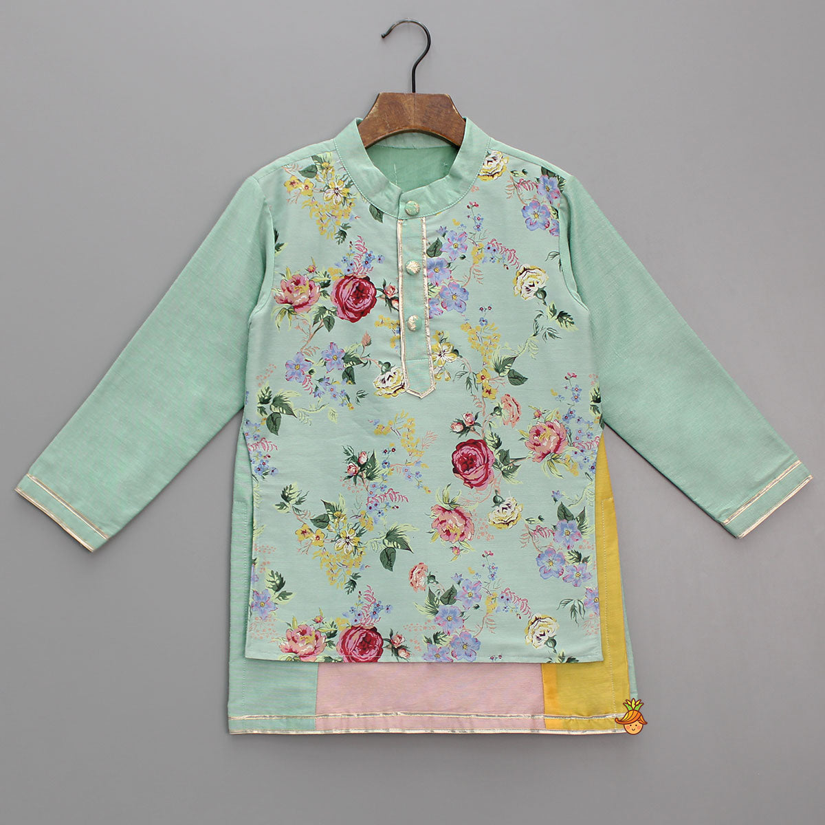 Spring Flowers Printed Attached Flap Colour Block Kurta With Pyjama