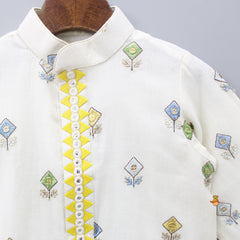 Pre Order: Thread And Sequins Motif Embroidered Off White Kurta