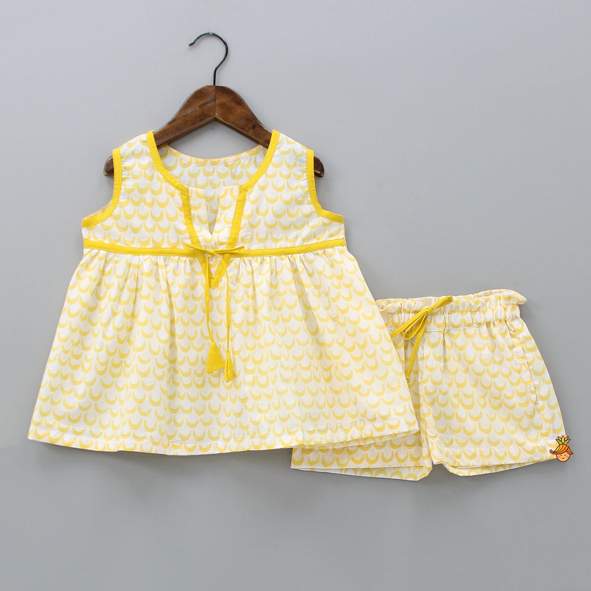 Moon Printed Yellow Top And Shorts