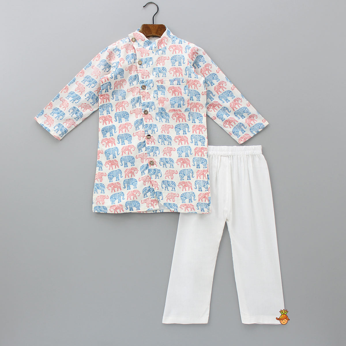 Elephant Printed Off White Kurta And Pyjama