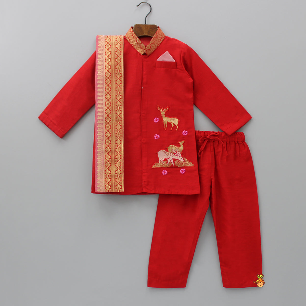 Reindeer Embroidered Red Kurta And Pyjama With Shawl