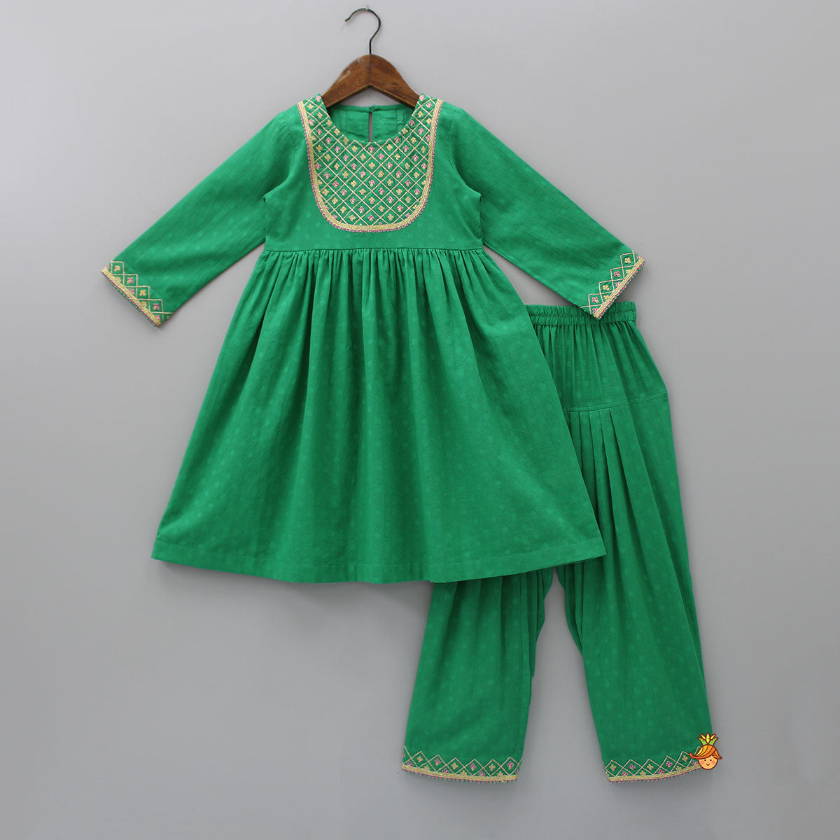 Yoke Embroidered Green Round Neck Kurti And Salwar With Gota Lace Work Dupatta