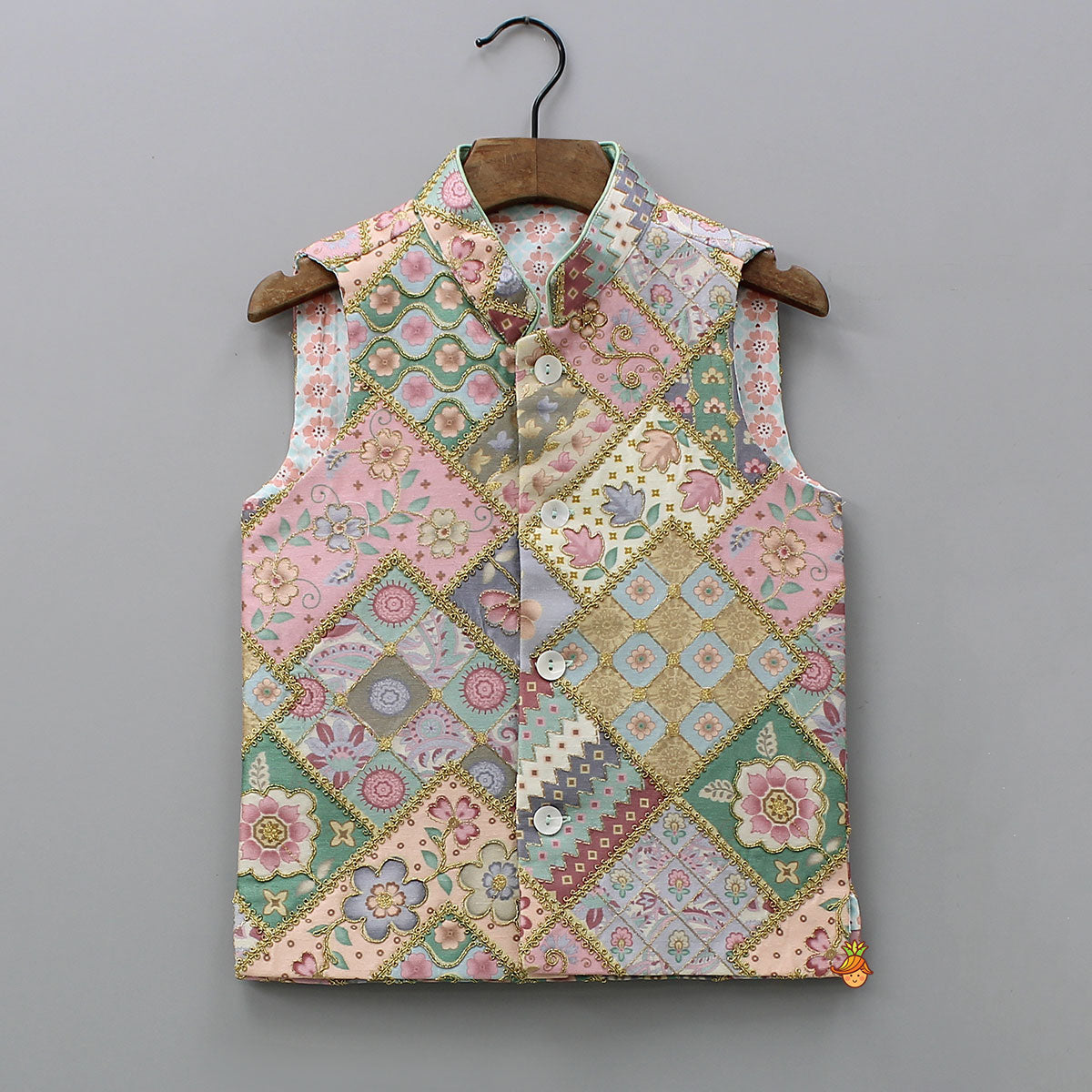 Green Kurta With Cotton Silk Embroidered Jacket And Pyjama