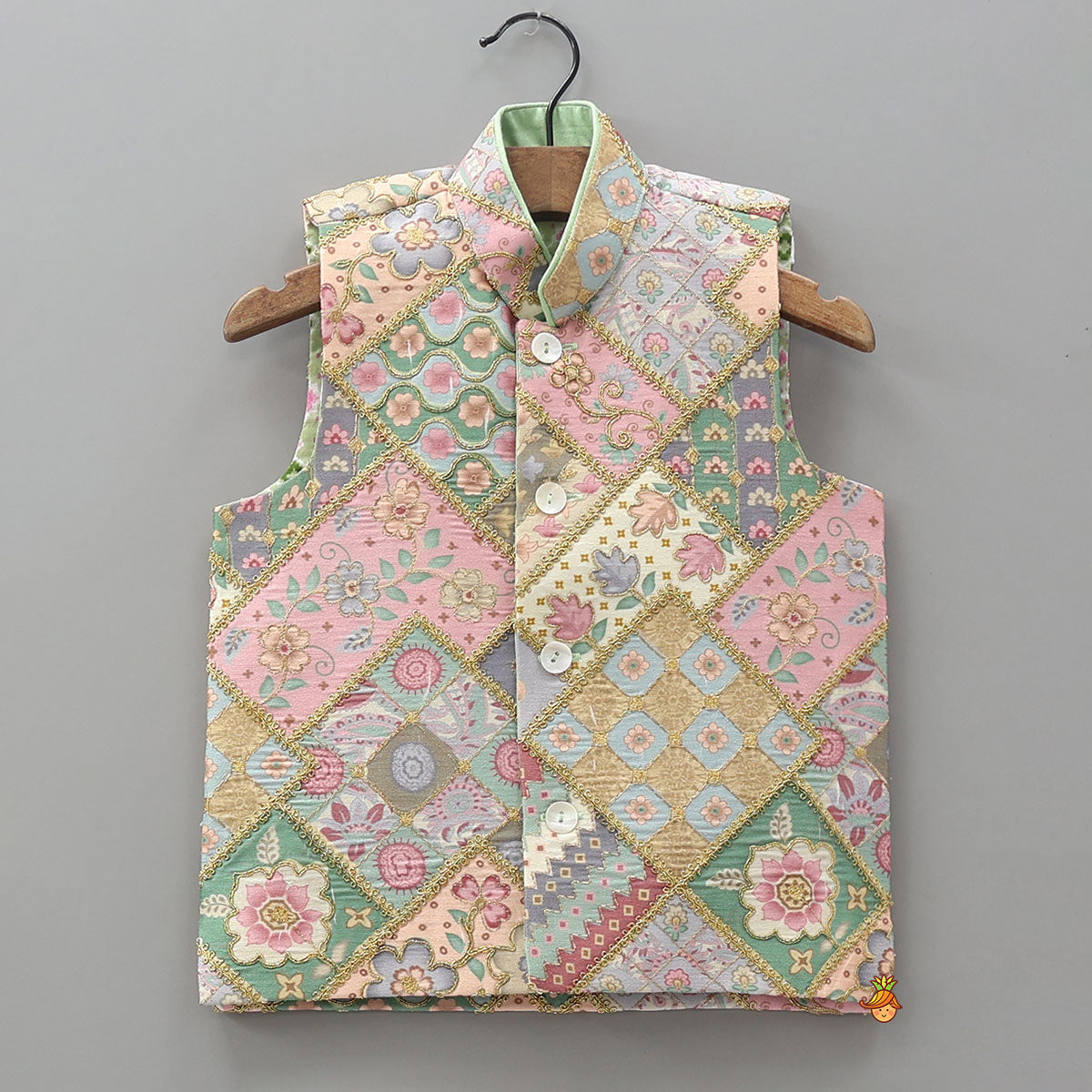 Green Kurta With Cotton Silk Embroidered Jacket And Pyjama