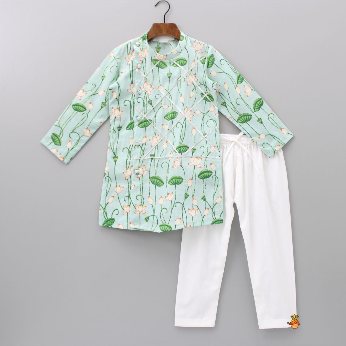 Pre Order: Floral Printed Side Buttons Detail Green Kurta And Pyjama