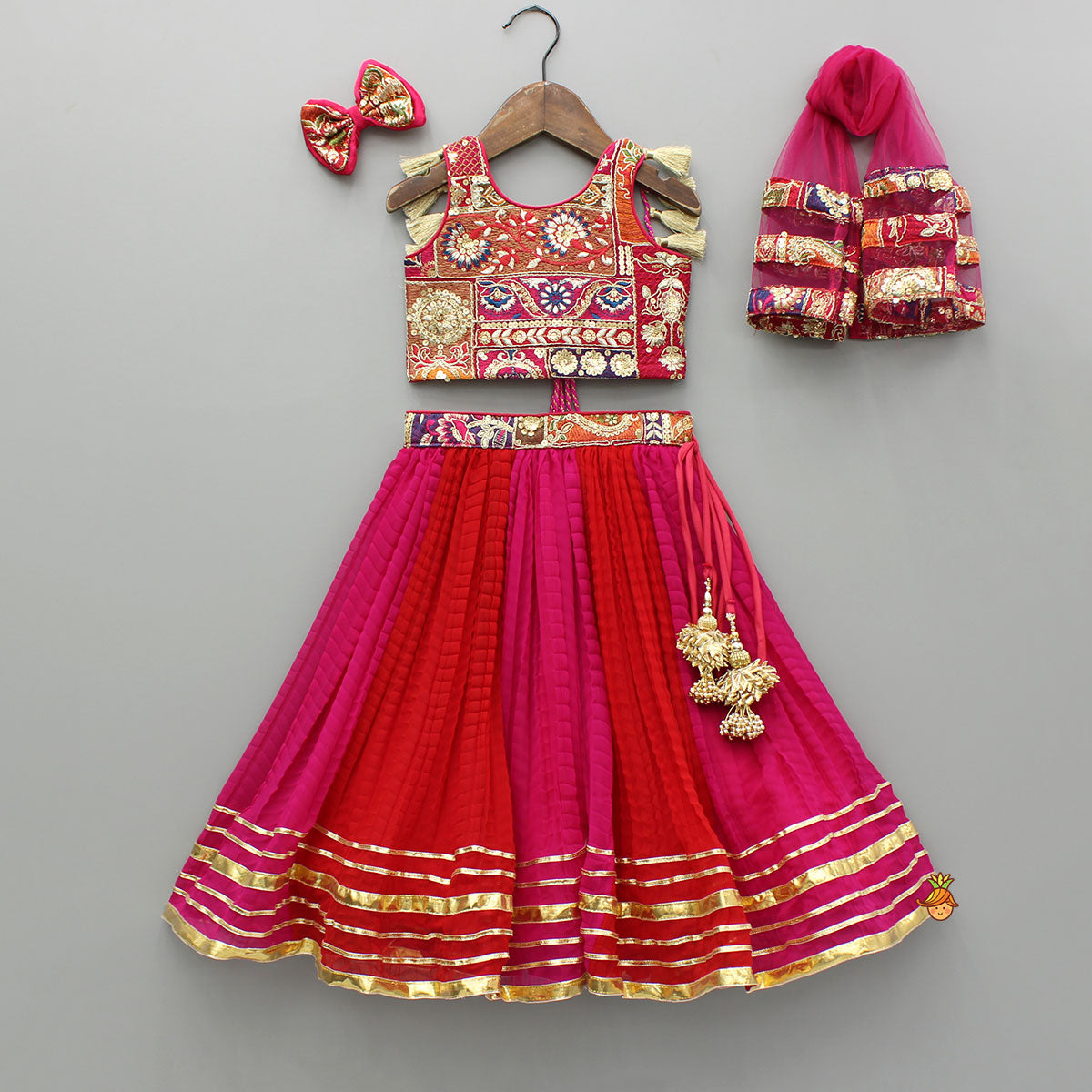 Beautiful Heavy Thread Embroidered Top With Dual Toned Lehenga And Dupatta With Hair Clip