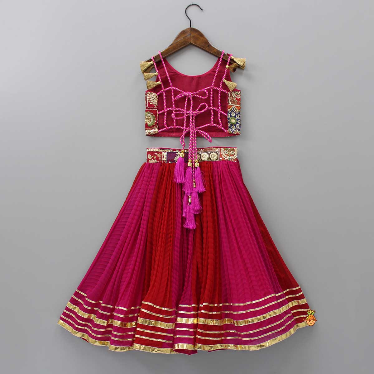 Beautiful Heavy Thread Embroidered Top With Dual Toned Lehenga And Dupatta With Hair Clip