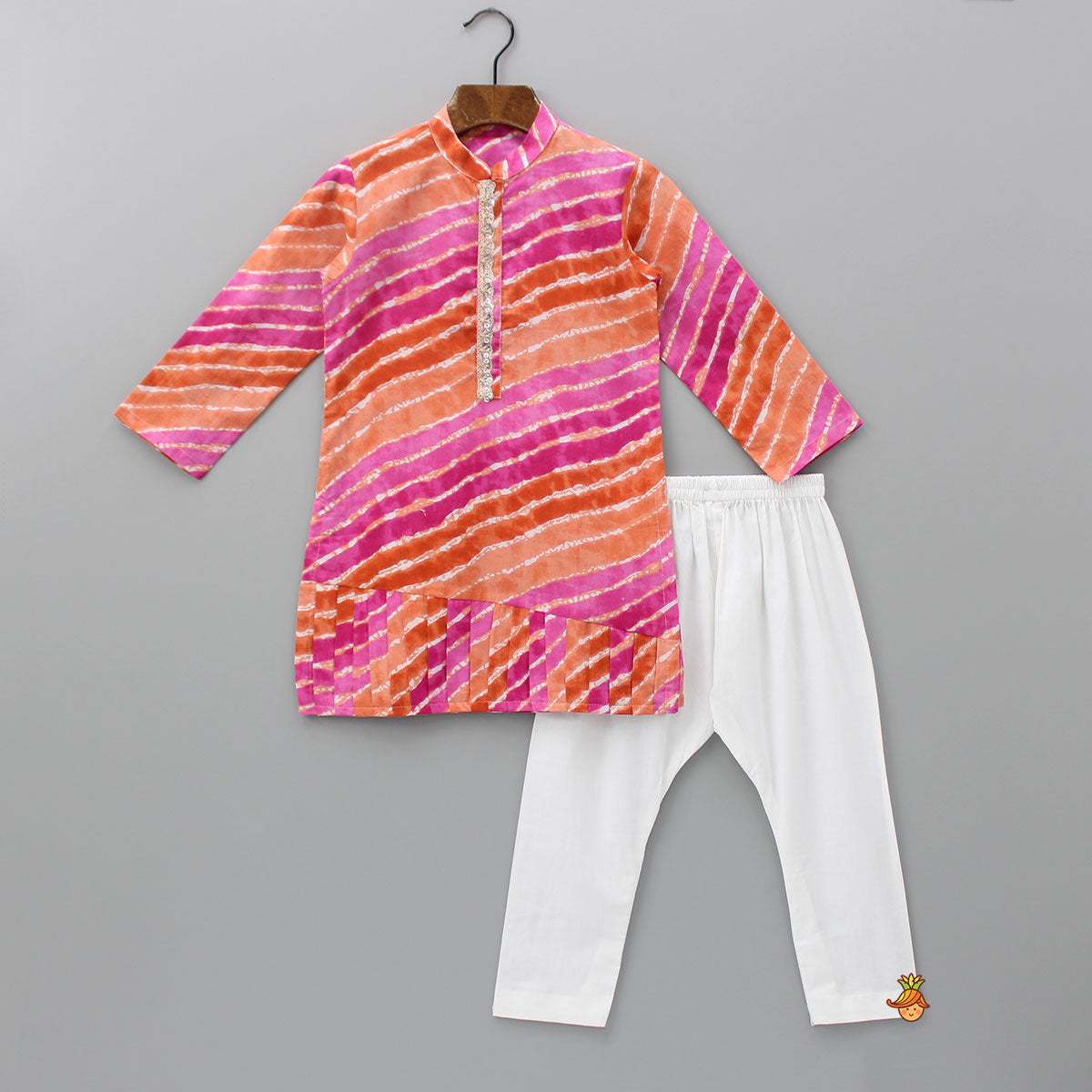 Multicolour Leheriya Printed Kurta With Pleated Hem And Pyjama