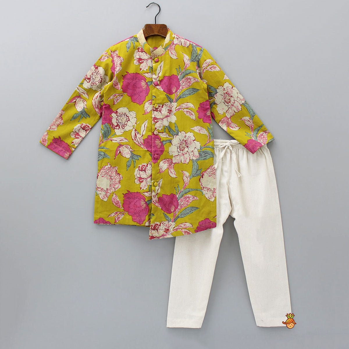 Floral Printed Stylish Hem Kurta With Pyjama