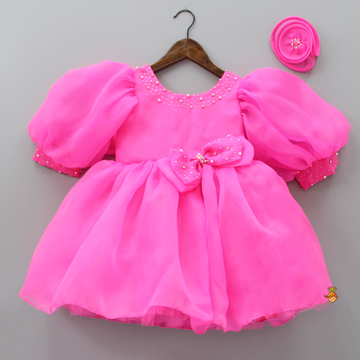 Cut Dana Embellished Gorgeous Pink Dress With Matching Swirled Hair Clip