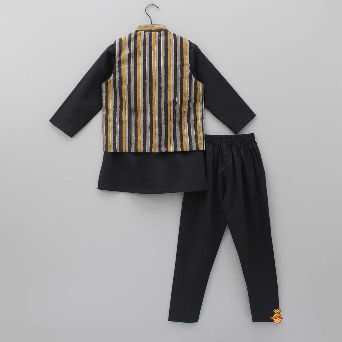 Black Kurta With Striped Pocket Detail Jacket And Churidar