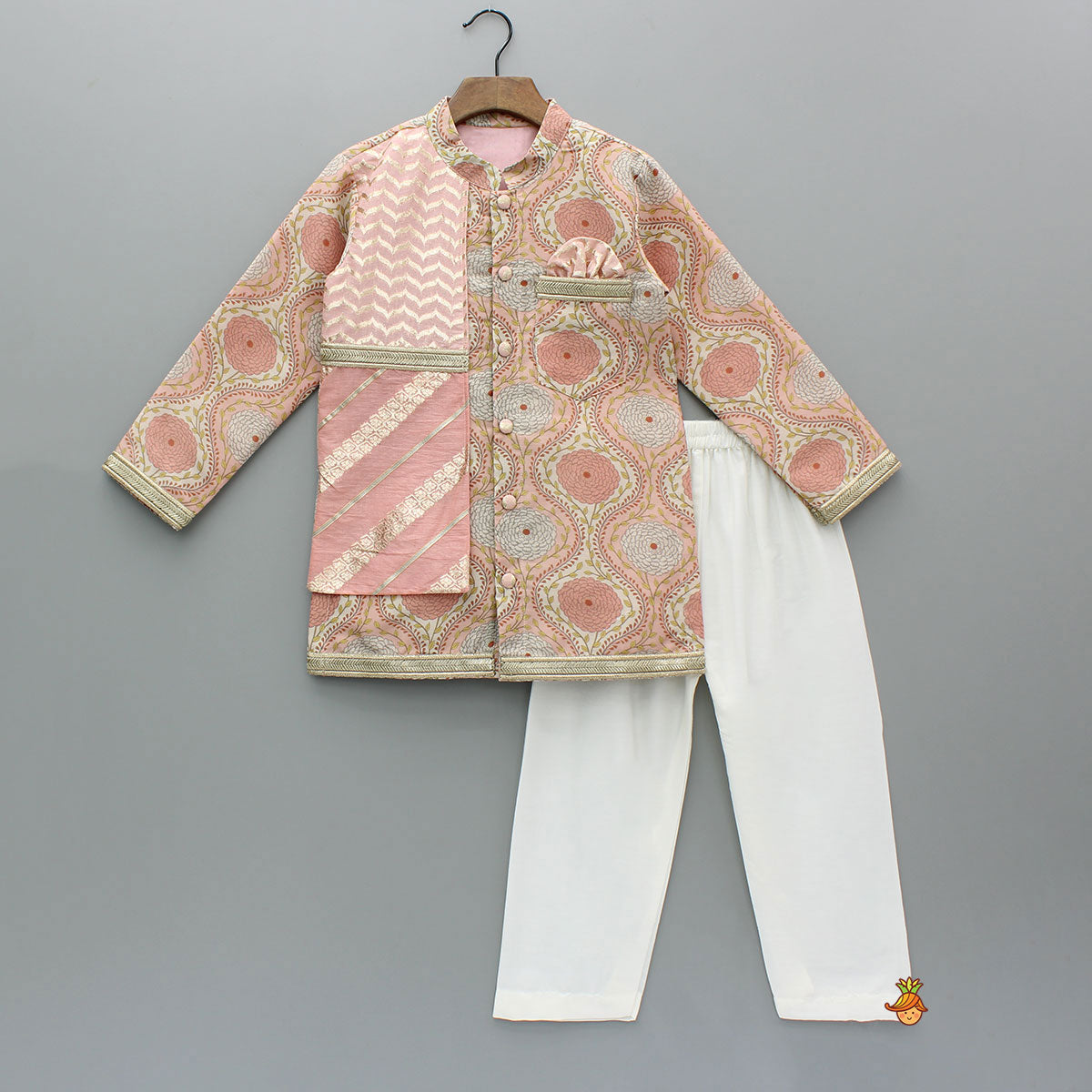 Double Layered Flap Peach Ethnic Kurta And Off White Pyjama