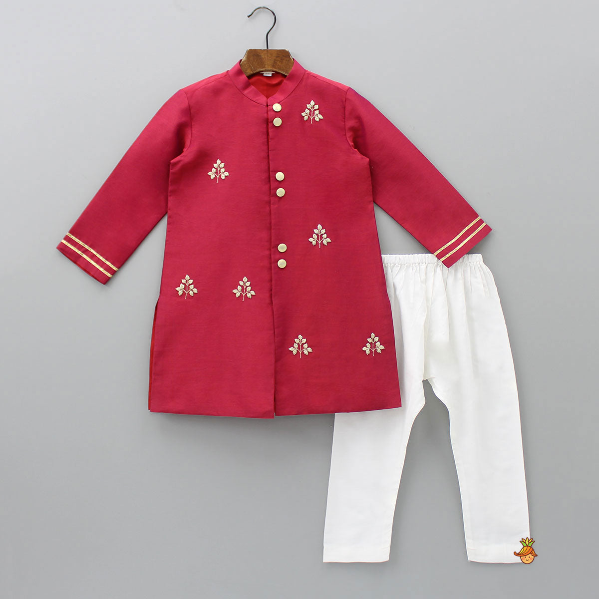 Shimmery Buttons Adorned Ethnic Kurta And Pyjama