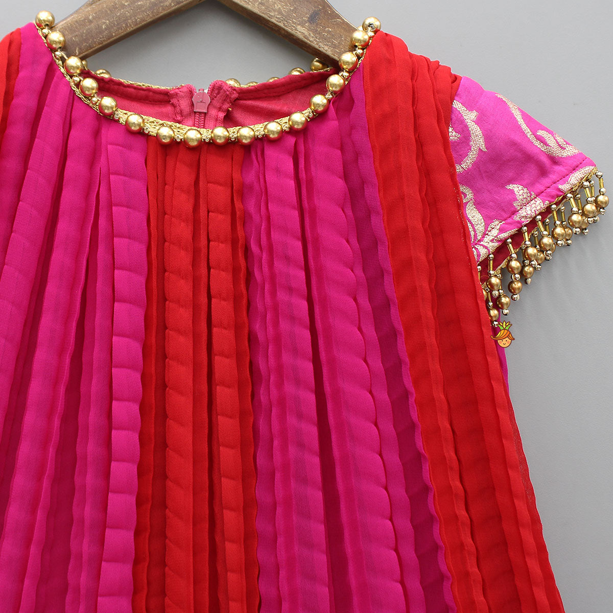 Dual Tone Embroidered Cap Sleeves Kurti